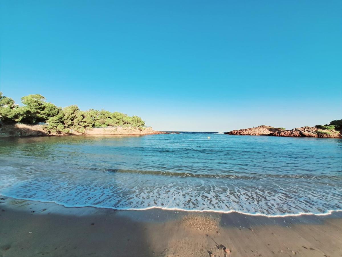 Le Semaphore, Les Plages A Pied Saint-Raphaël Esterno foto