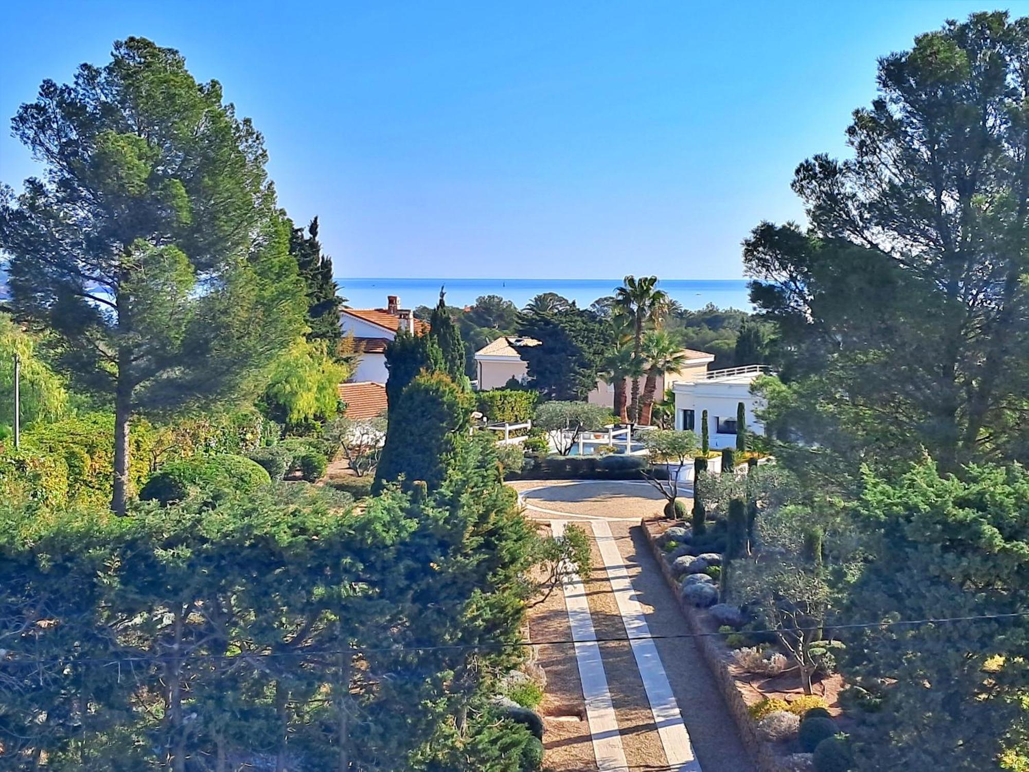Le Semaphore, Les Plages A Pied Saint-Raphaël Esterno foto